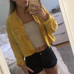 Yellow lightweight jacket